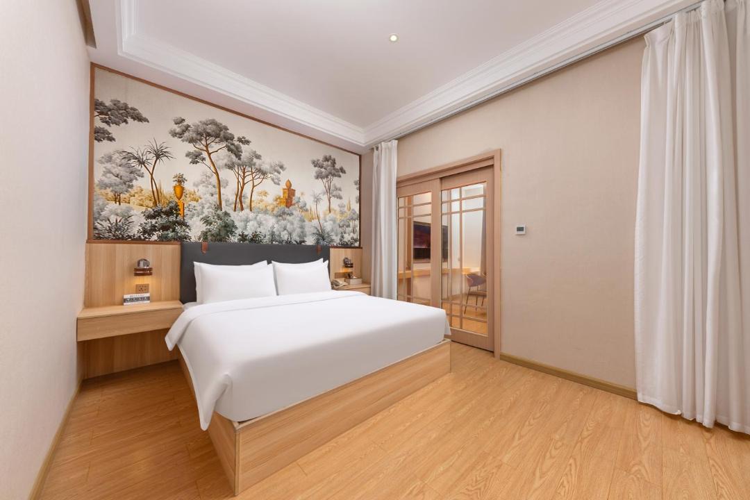 Photo of Bedroom in Central Business District