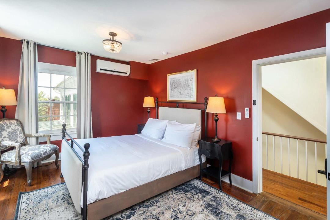 Photo of Bedroom in Luray