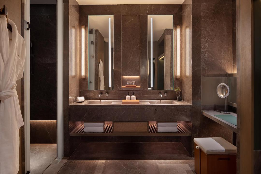 Photo of Bathroom in Xiangzhou District