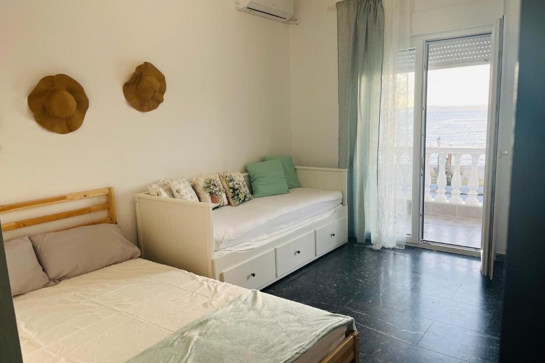 Photo of Bedroom in Toroni