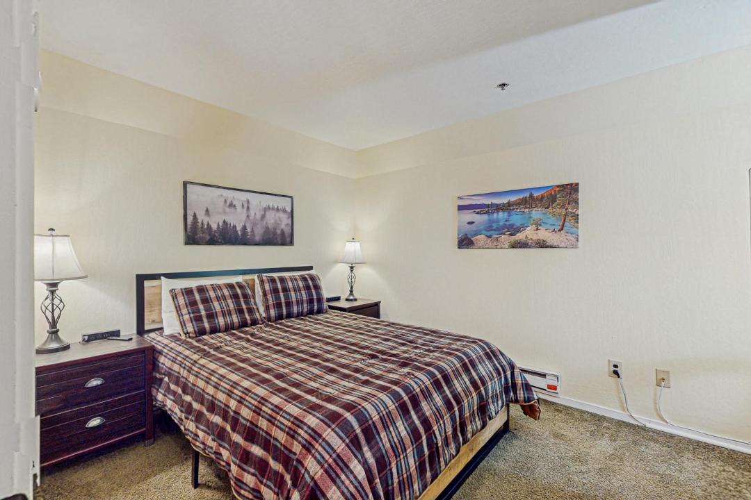Photo of Bedroom in Tahoe Village