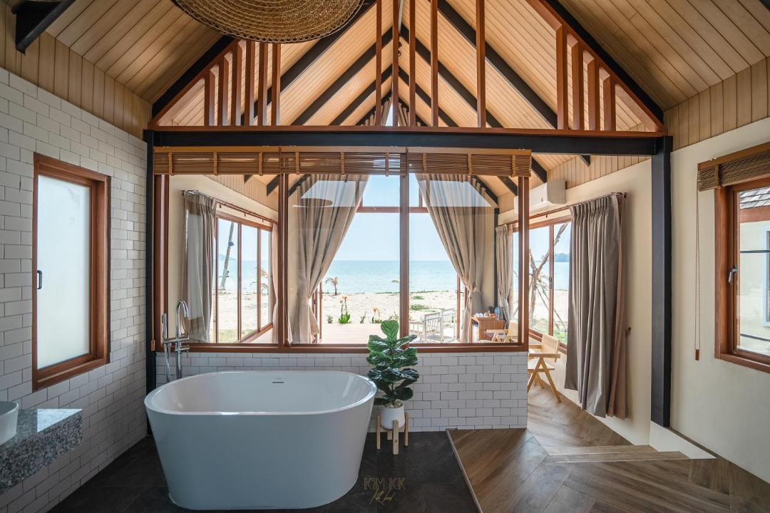 Photo of Bathroom in Ko Kood