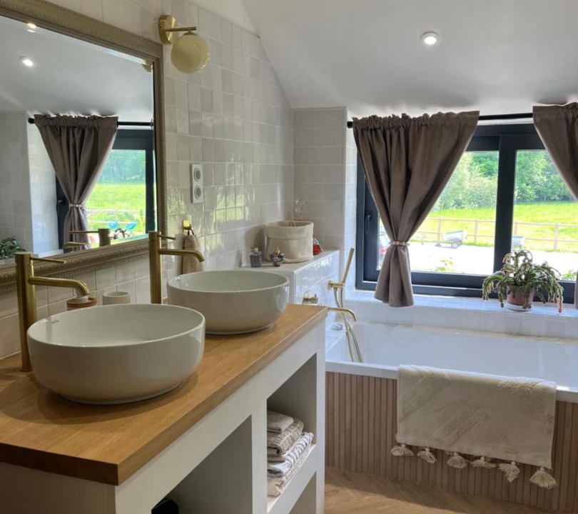 Photo of Bathroom in Dorceau