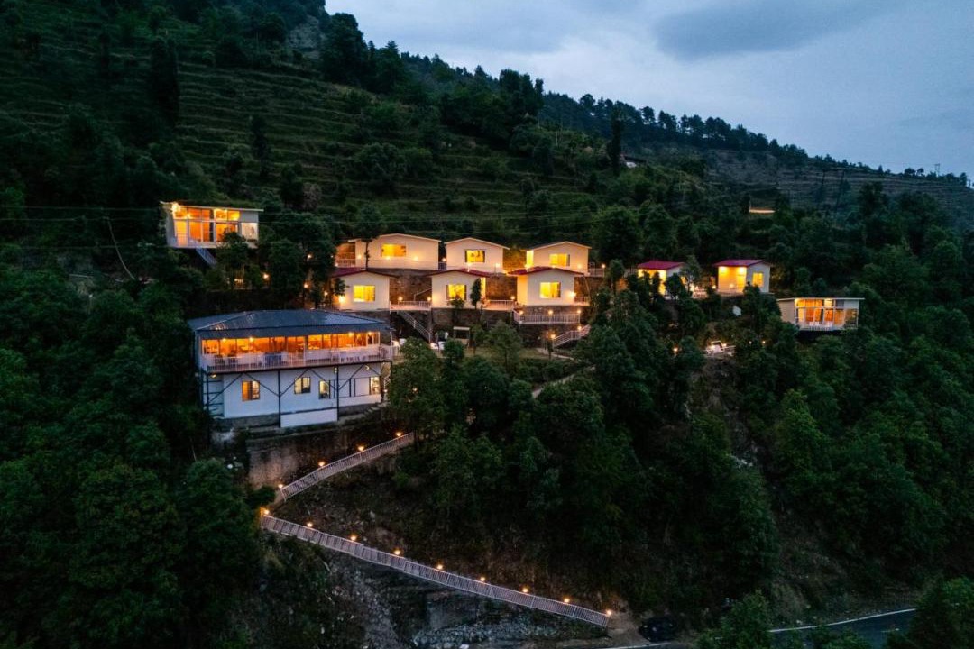 Photo of Others in Kanatal