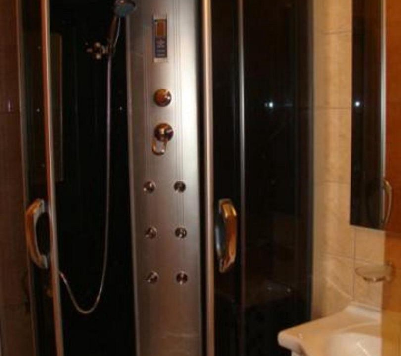Photo of Bathroom in Komarna