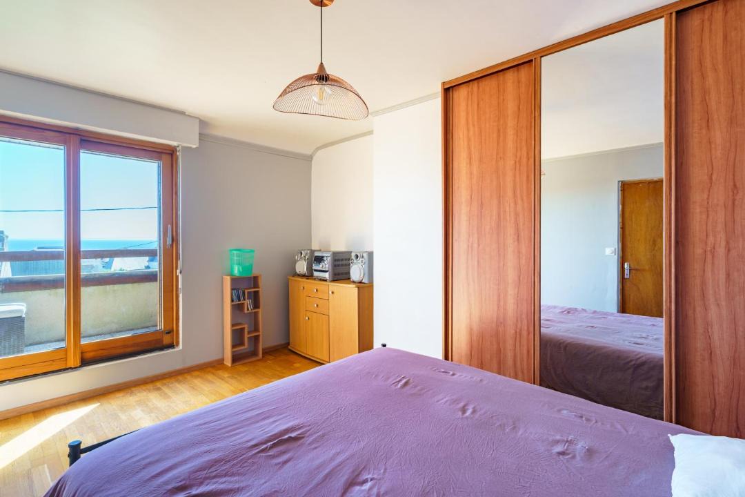 Photo of Bedroom in Plozevet