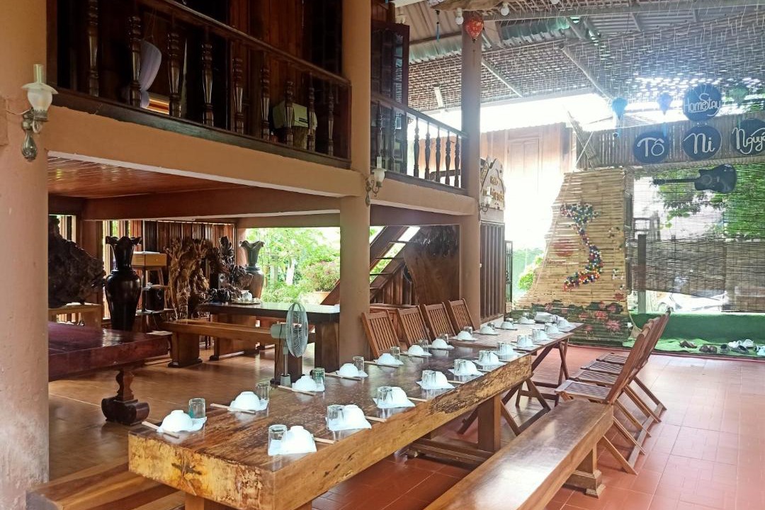Photo of Others in A Luoi