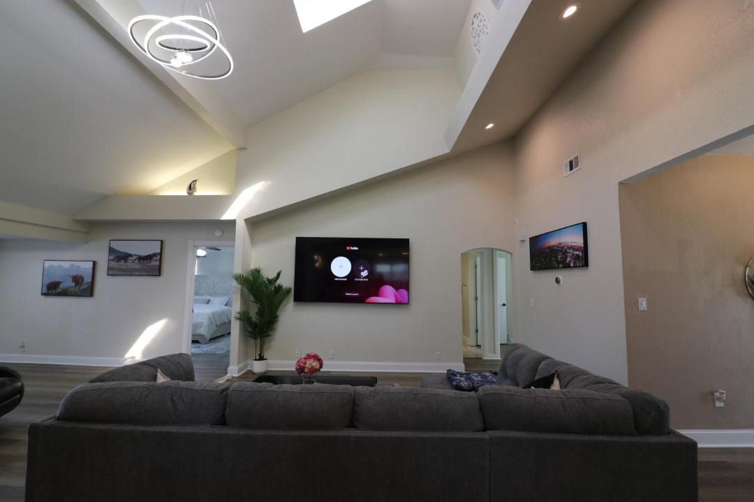 Photo of Livingroom in Tarrant County