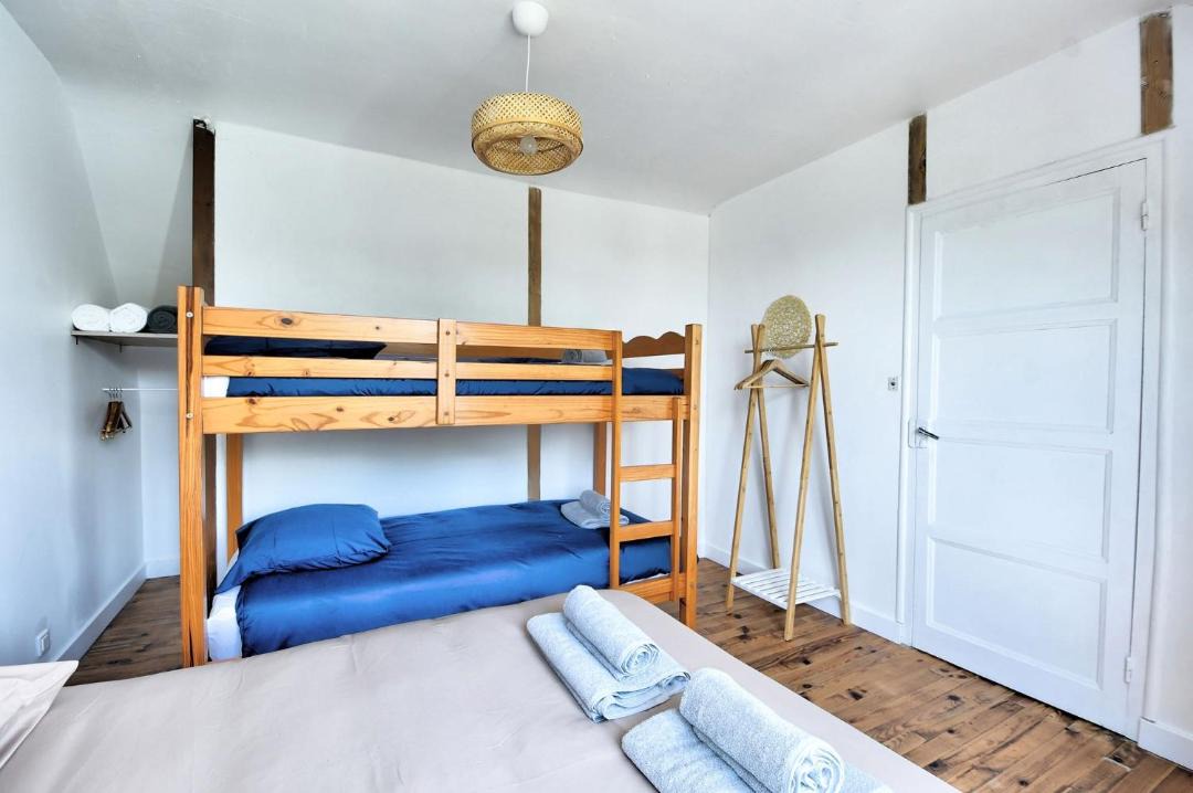 Photo of Bedroom in Carhaix-Plouguer