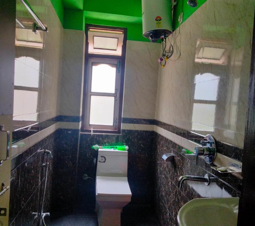 Photo of Bathroom in Lachen
