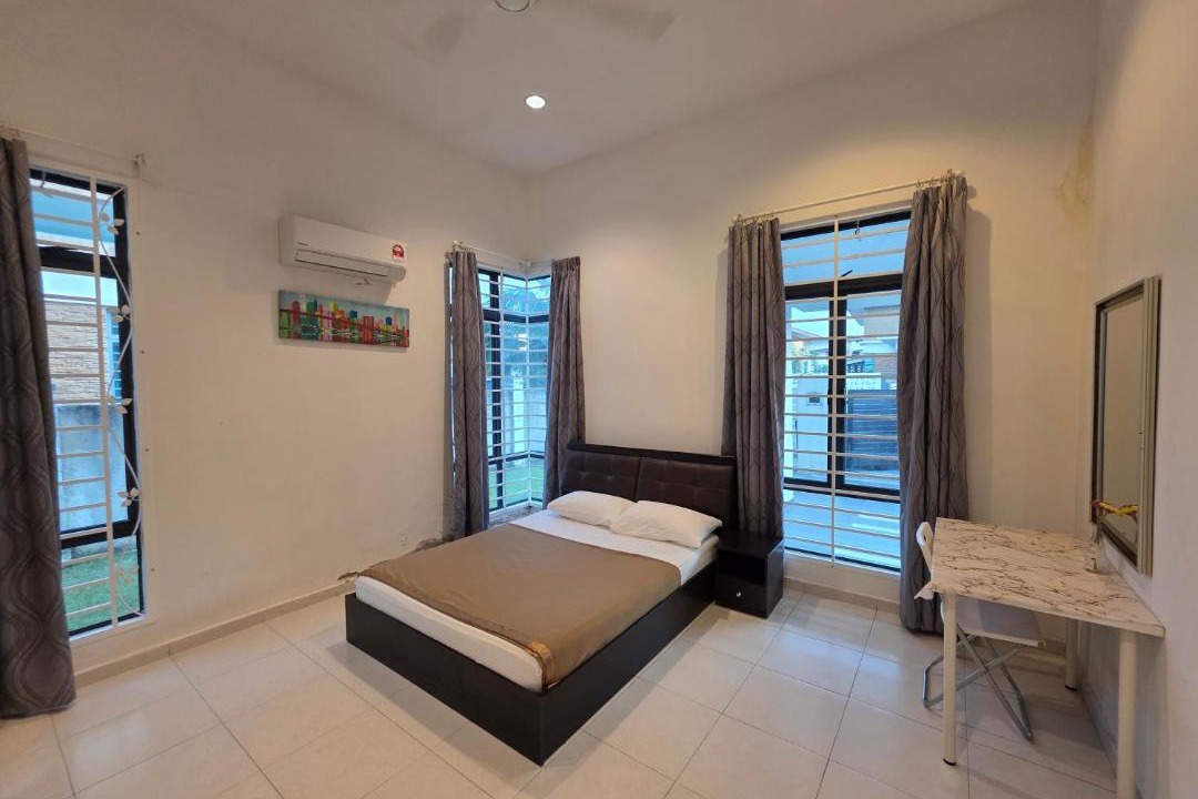 Photo of Bedroom in Rembia