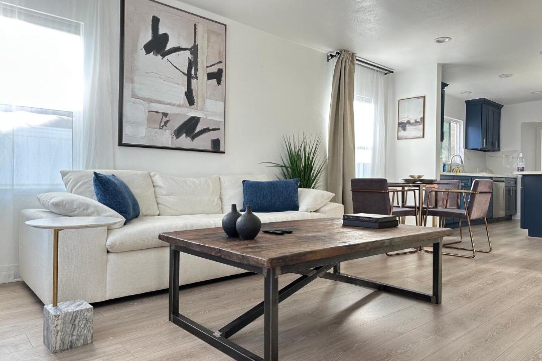 Photo of Livingroom in North Redondo