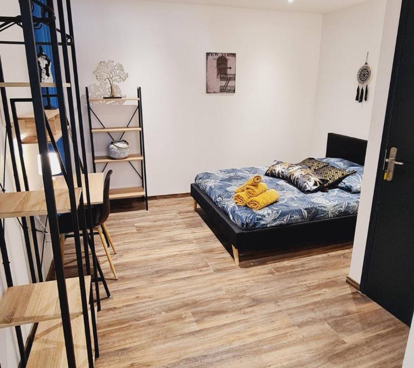 Photo of Bedroom in Millau