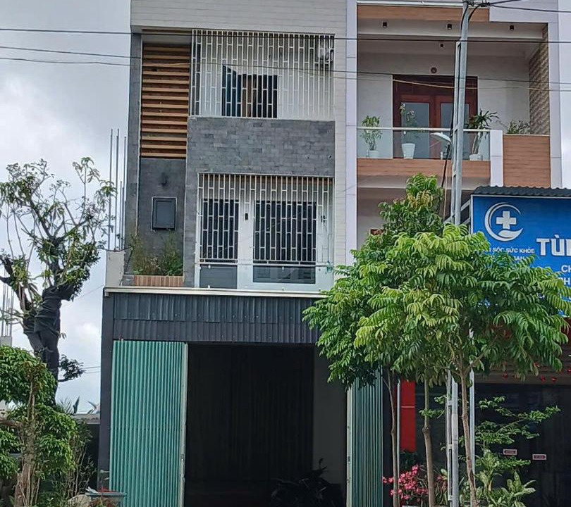 Photo of Others in Thai Thuy