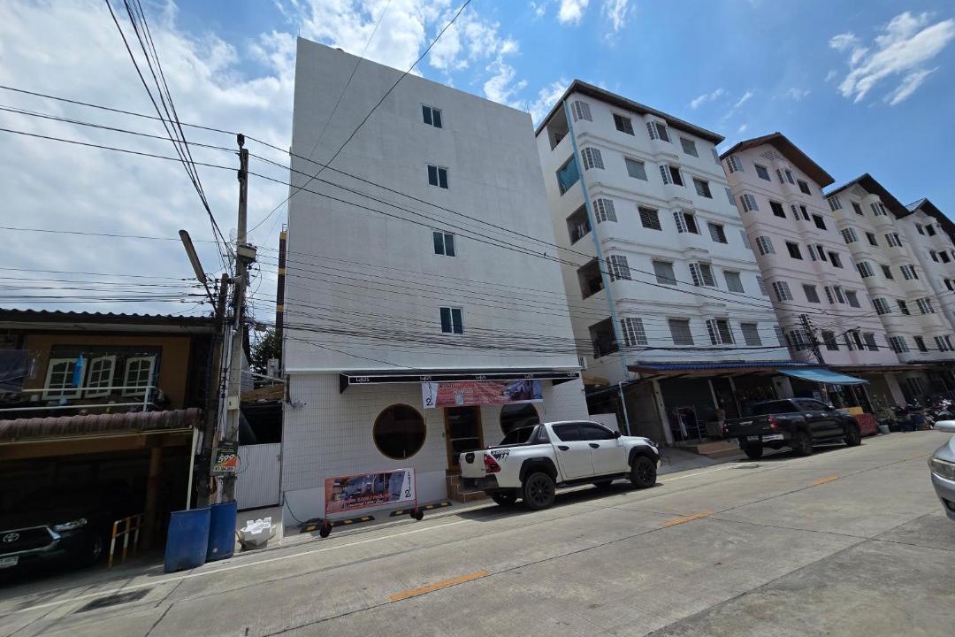 Photo of Buildings in Khlong Nung