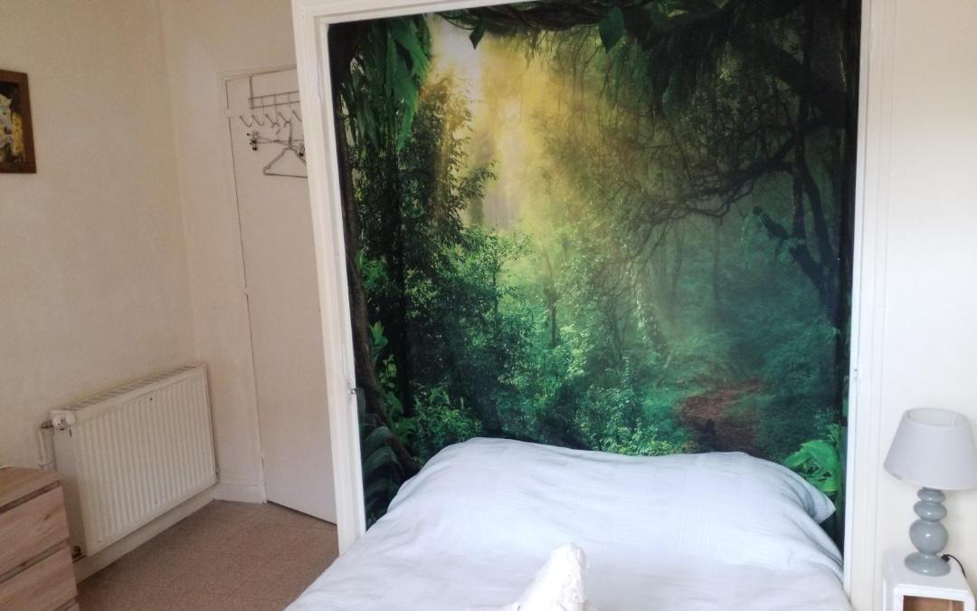Photo of Bedroom in Mauves-sur-Huisne
