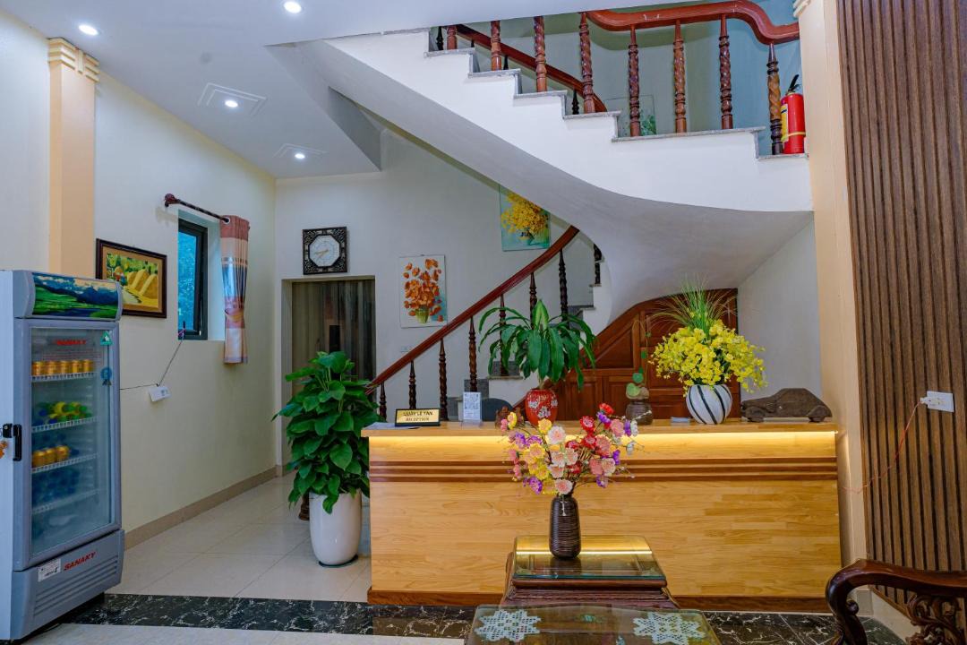 Photo of Others in Hoa Lu