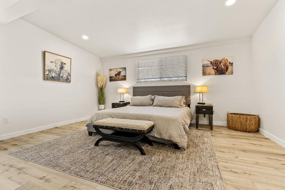 Photo of Bedroom in Abbott Loop