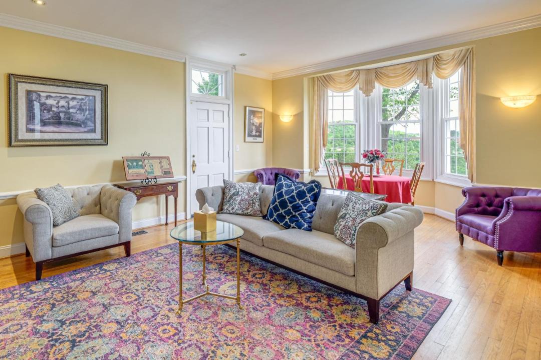 Photo of Livingroom in Radford