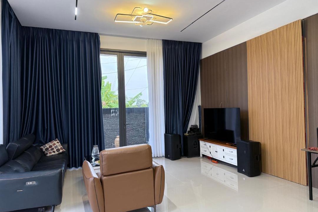 Photo of Livingroom in Mang Yang