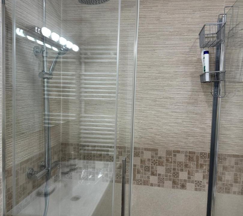 Photo of Bathroom in Militari