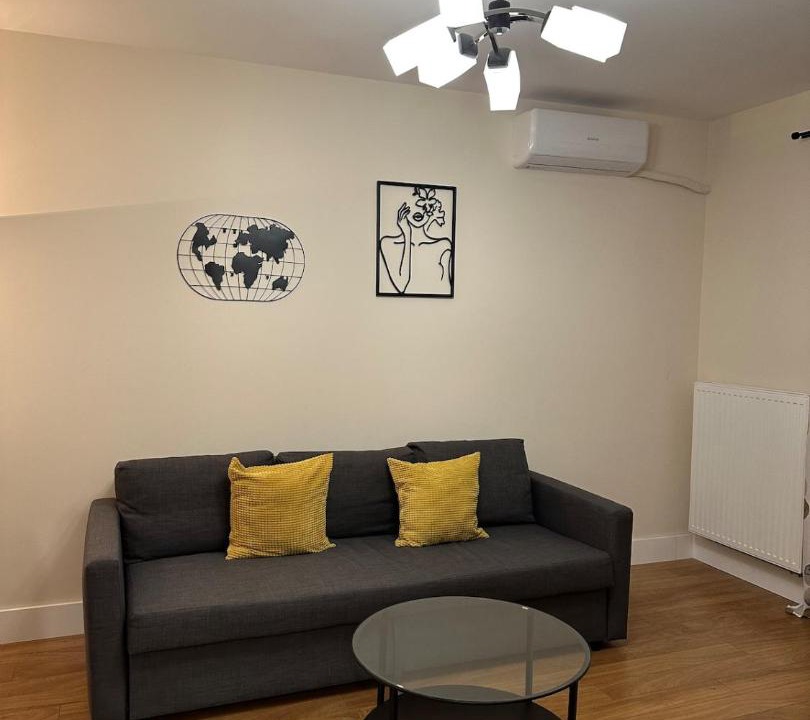 Photo of Livingroom in Militari