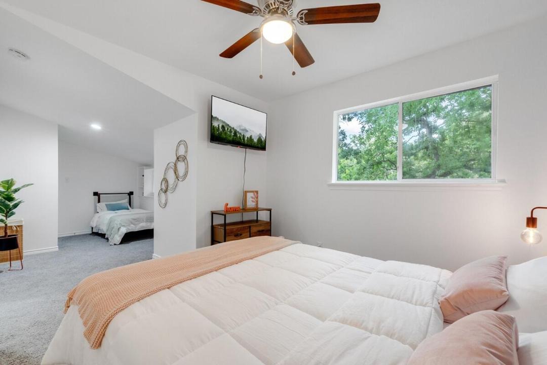 Photo of Bedroom in Enchanted Oaks