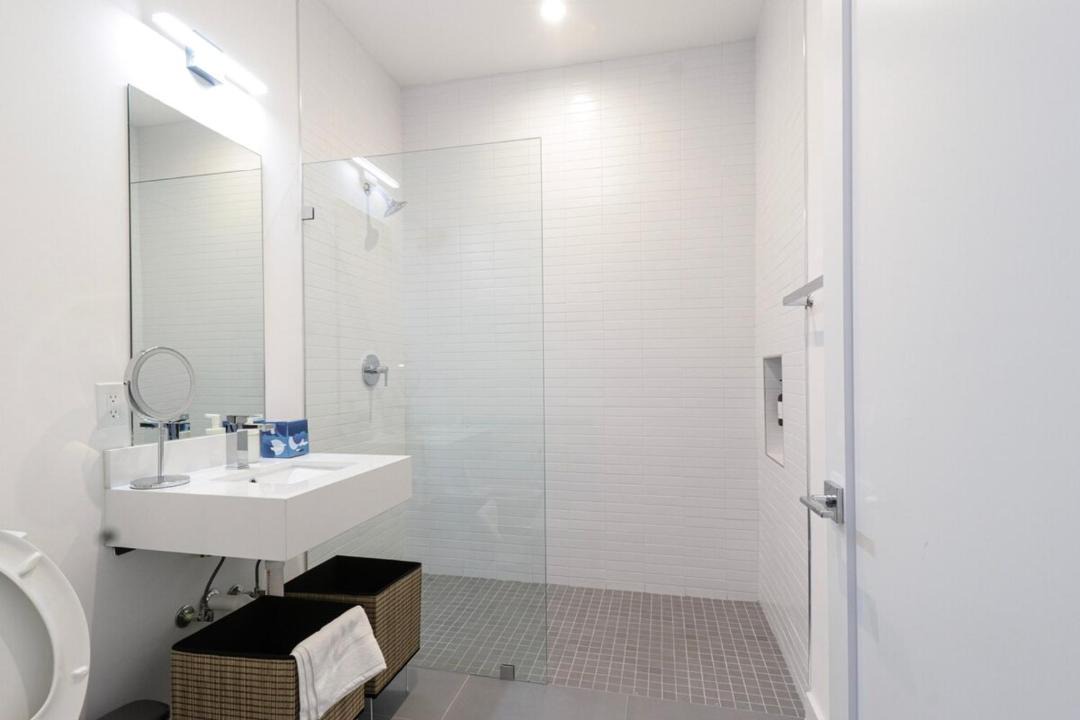 Photo of Bathroom in Shaw