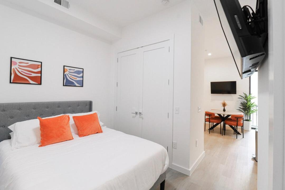 Photo of Bedroom in Shaw