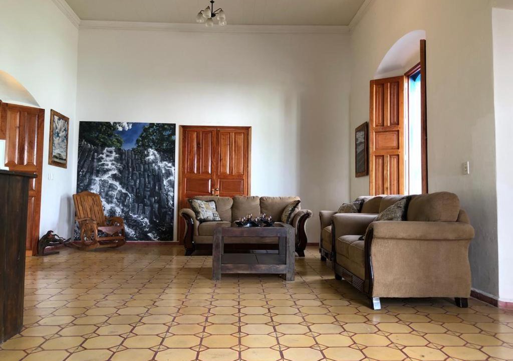 Photo of Livingroom in Suchitoto