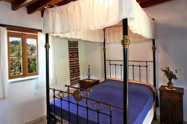 Photo of Bedroom in Kallepia