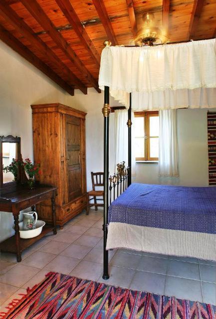 Photo of Bedroom in Kallepia
