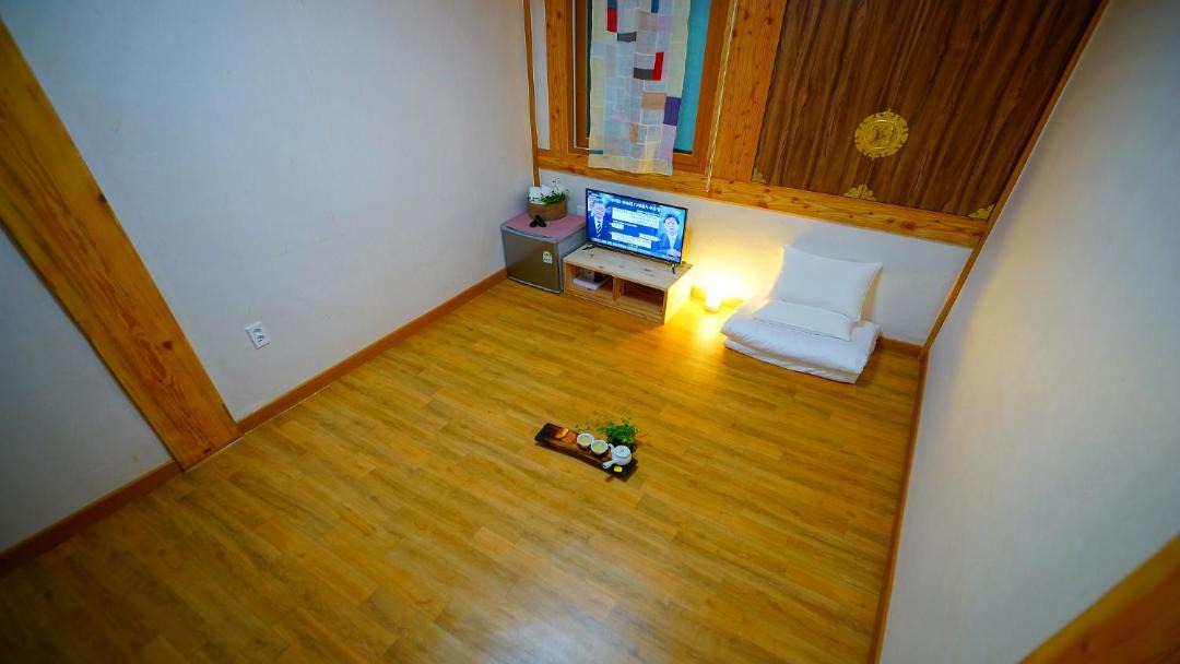 Photo of Livingroom in Gongju