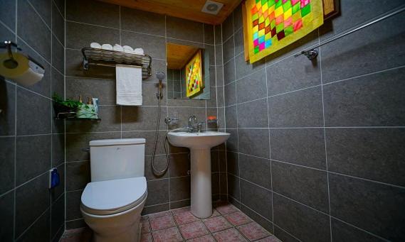 Photo of Bathroom in Gongju
