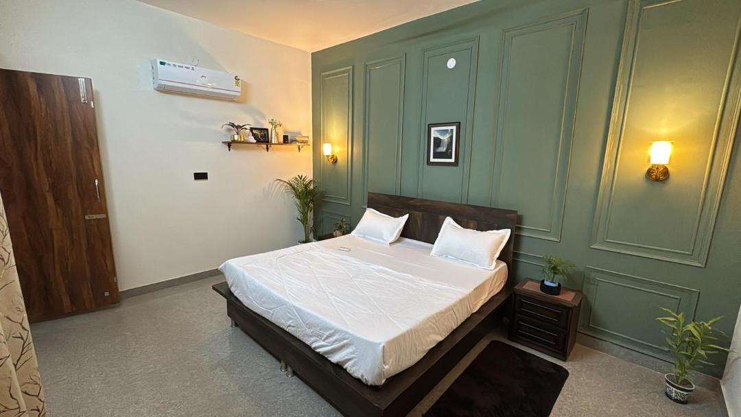 Photo of Bedroom in Beas