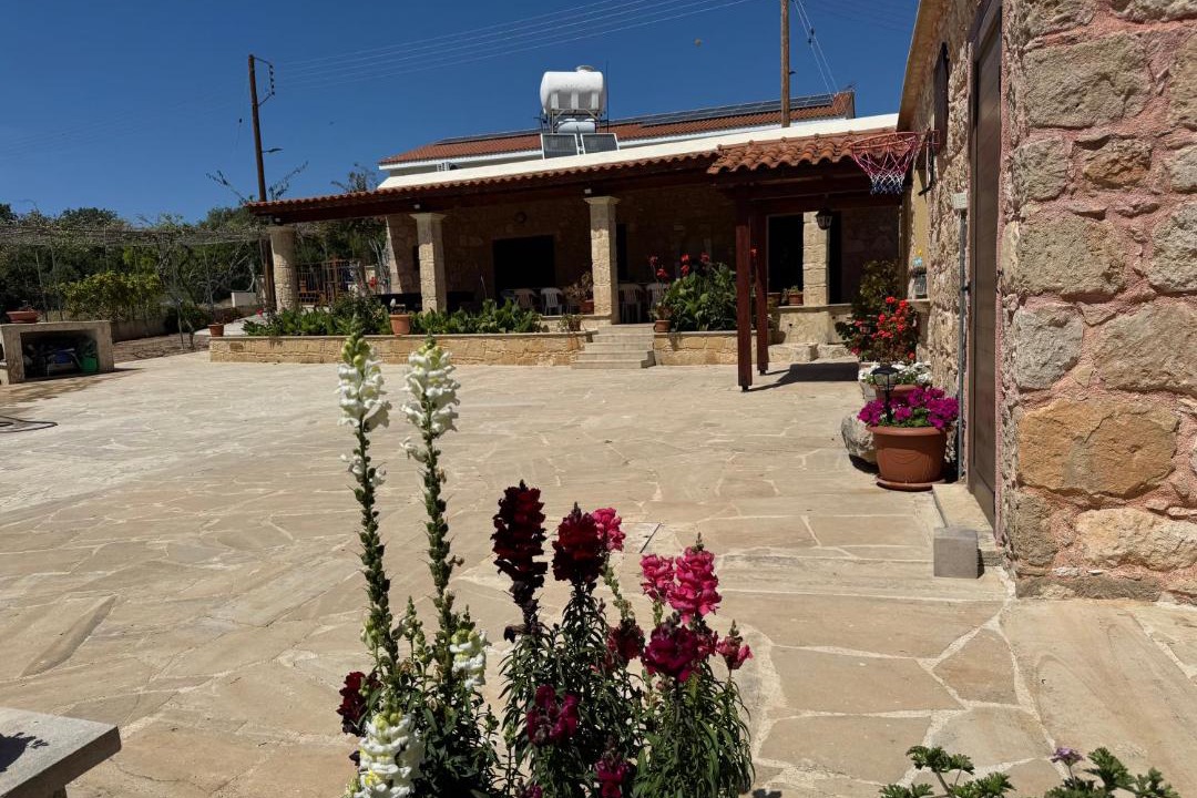 Photo of Others in Tremithousa
