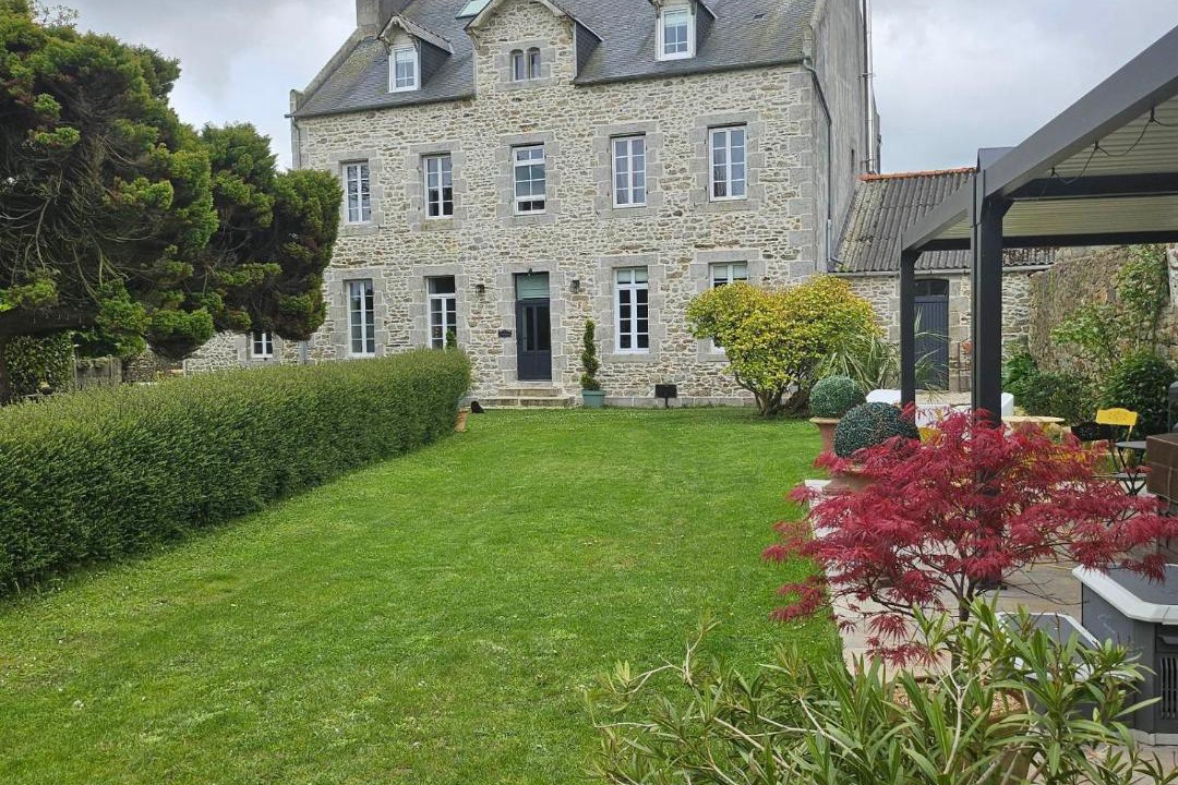 Photo of Others in Lanhouarneau