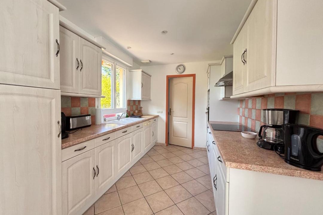 Photo of Kitchen in Sainte-Honorine-des-Pertes