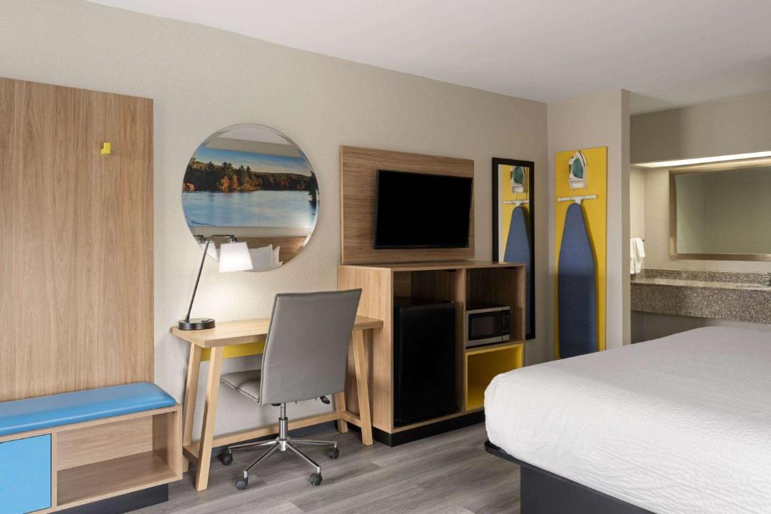 Photo of Bedroom in Weldon