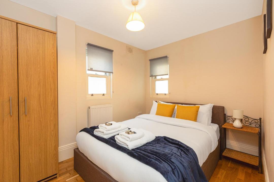 Photo of Bedroom in Wimbledon Park