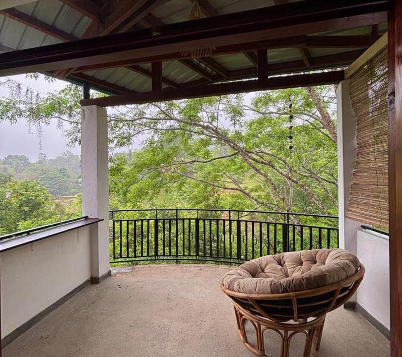 Photo of Patio Balcony in Doluwa
