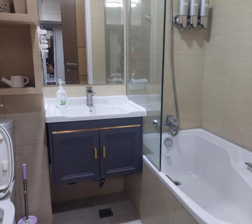 Photo of Bathroom in Salcedo Village