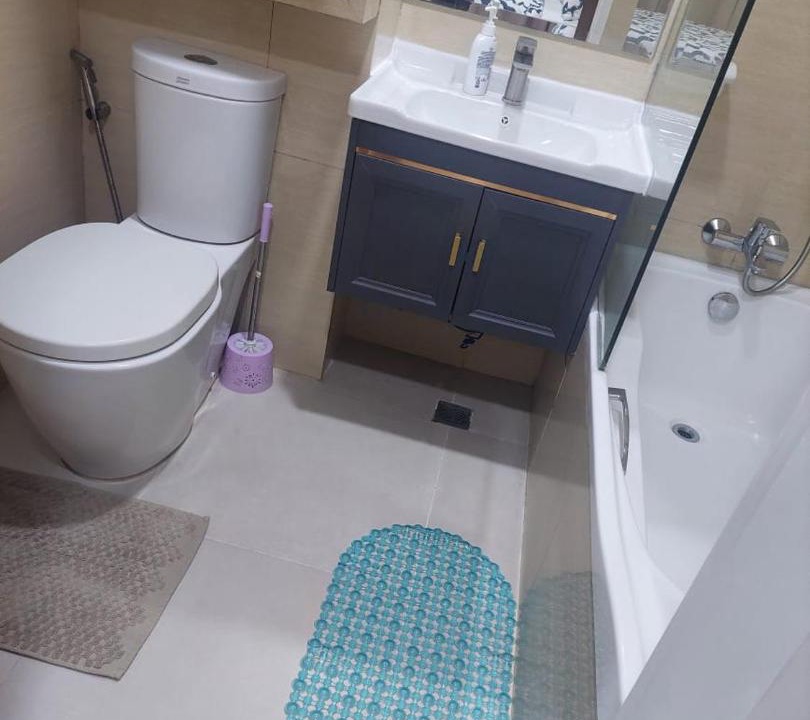 Photo of Bathroom in Salcedo Village