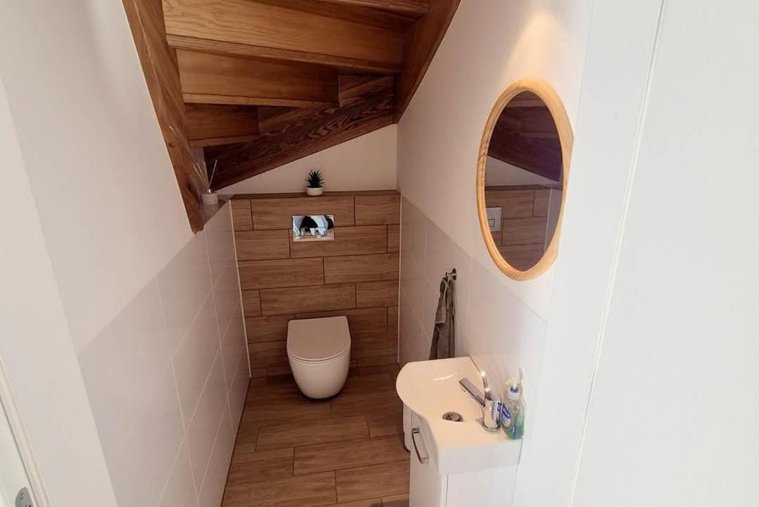 Photo of Bathroom in Lgin