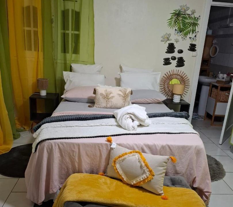 Photo of Bedroom in Pointe-Noire
