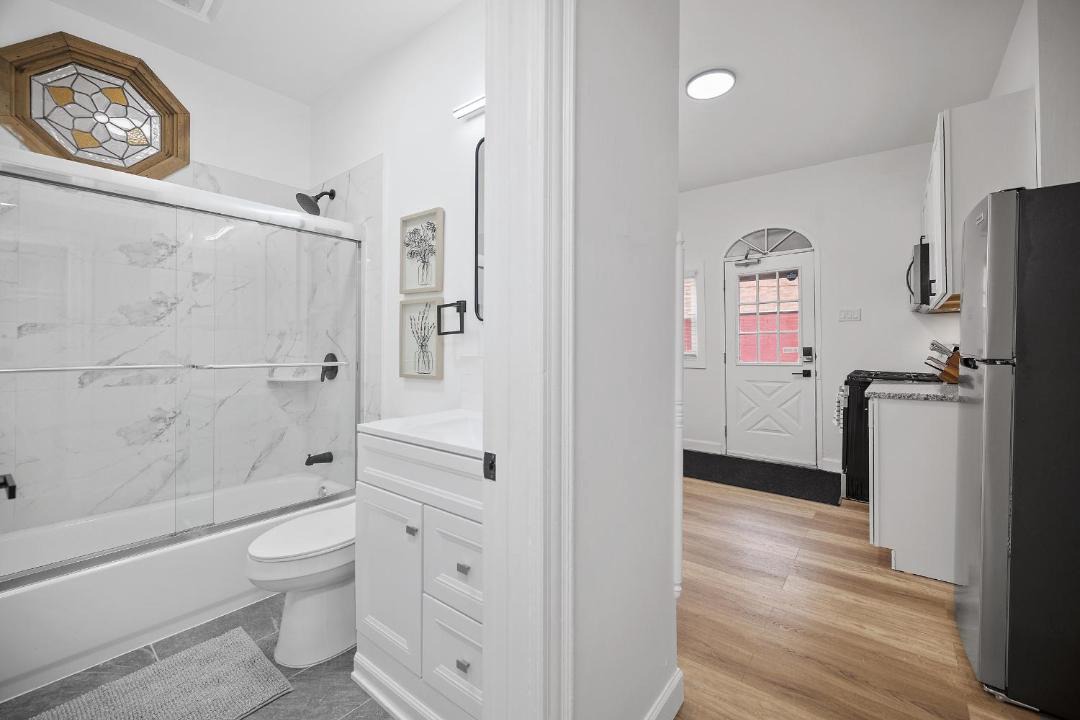 Photo of Bathroom in Shadyside