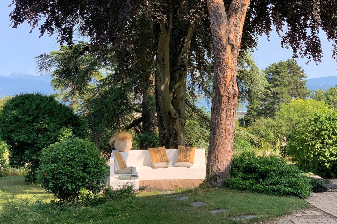 Photo of Others in Nyon