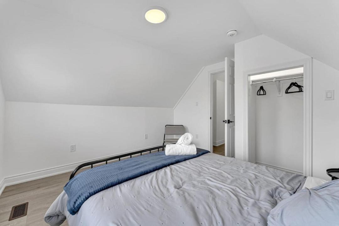 Photo of Bedroom in Hamilton