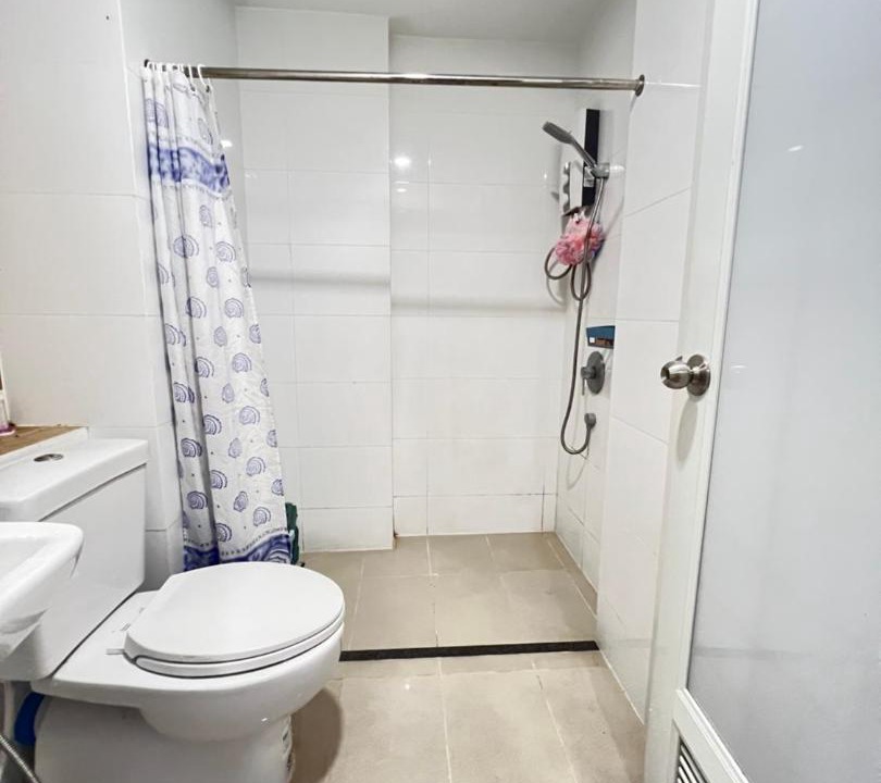 Photo of Bathroom in Mean Chey