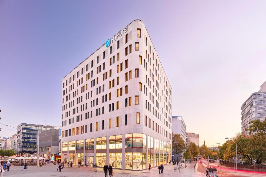 Photo of Buildings in Hauptbahnhof